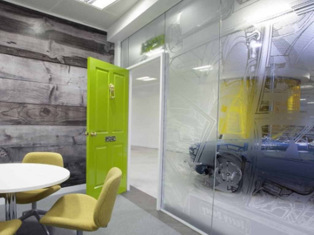 EGI COMPLETE AUTOTRADER GLAZED PARTITIONS | News | European Glass  Installations